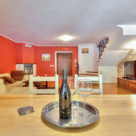 Dom wakacyjny Mediterrane Mit Privatpool, Sonnenterrasse, Bbq Und Hundefreundlich Umag