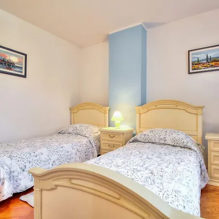 Mediterrane Mit Privatpool, Sonnenterrasse, Bbq Und Hundefreundlich