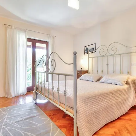 Dom wakacyjny Mediterrane Mit Privatpool, Sonnenterrasse, Bbq Und Hundefreundlich *