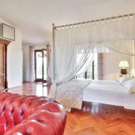 Mediterrane Mit Privatpool, Sonnenterrasse, Bbq Und Hundefreundlich Dom wakacyjny Umag